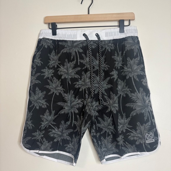 DIXXON Flannel Co Premium Athletic Shorts Palm Tree Black White Medium - Picture 1 of 6